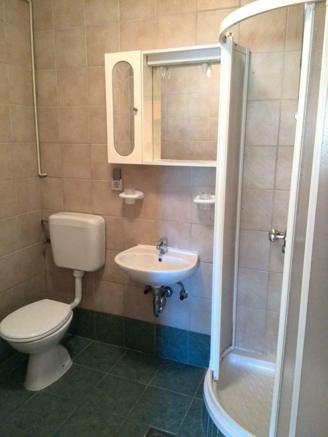 Kampor Apartments Εξωτερικό φωτογραφία